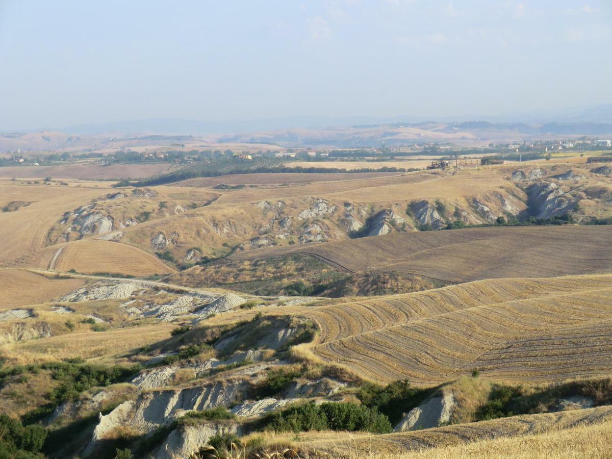 Agriturismo Podernuovo อัสเชียโน ภายนอก รูปภาพ